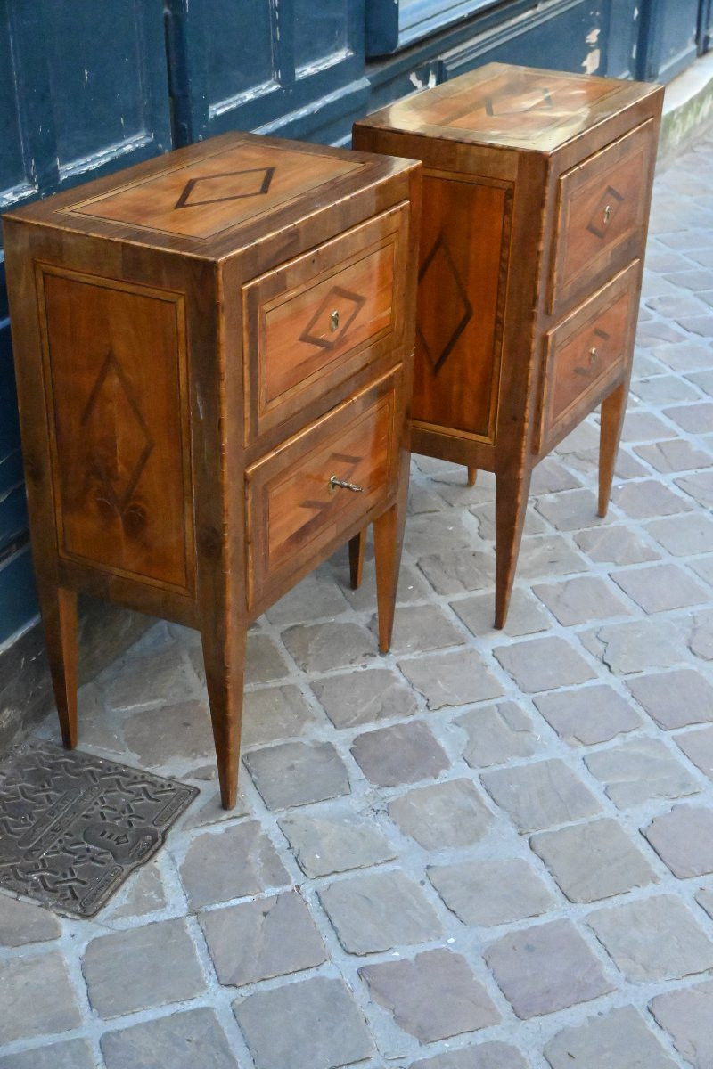Paire de petites commodes italiennes fin XVIII-photo-7