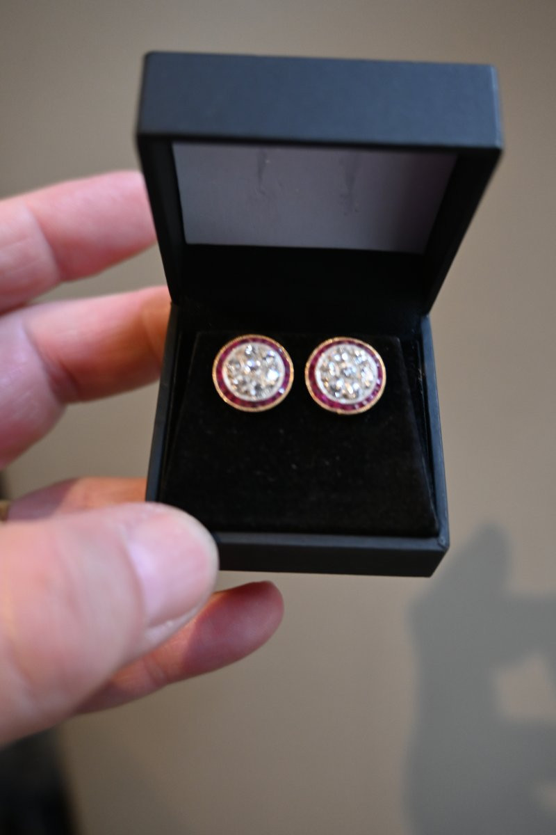 Paire de clous d oreille diamants et rubis-photo-2