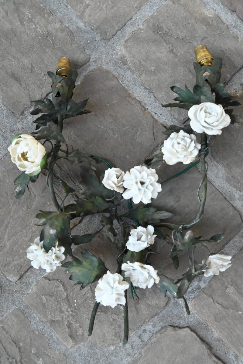 Paire d appliques fleurs et tôle dans le gout du XVIII-photo-4