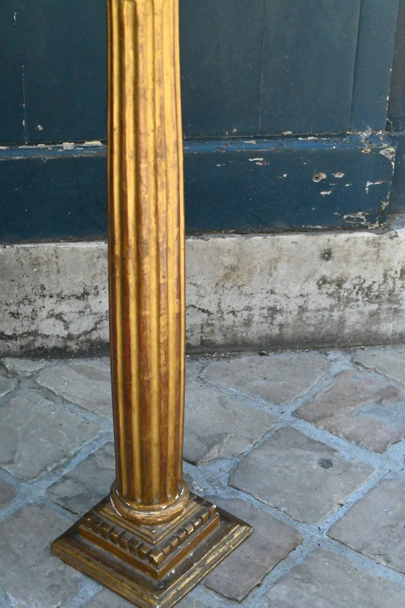 Colonne cannelée en bois doré-photo-1