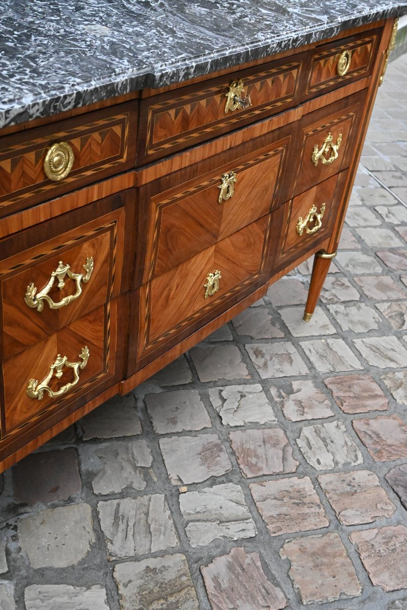 Louis XVI Period Chest Of Drawers Stamped By Vassou And Jme-photo-3