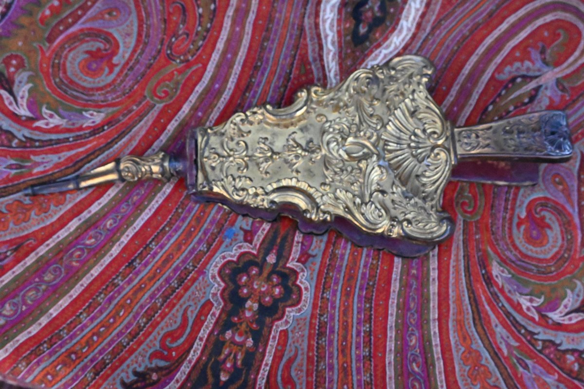  Rare Repoussé Brass Bellows From The 18th Century-photo-5