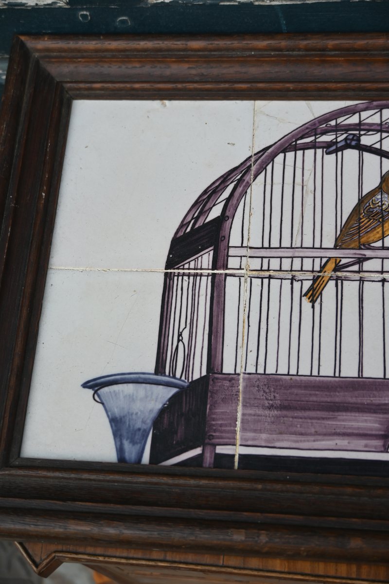 Delft 18th Century: A Charming Tiled Plate Decorated With A Bird In A Cage-photo-7