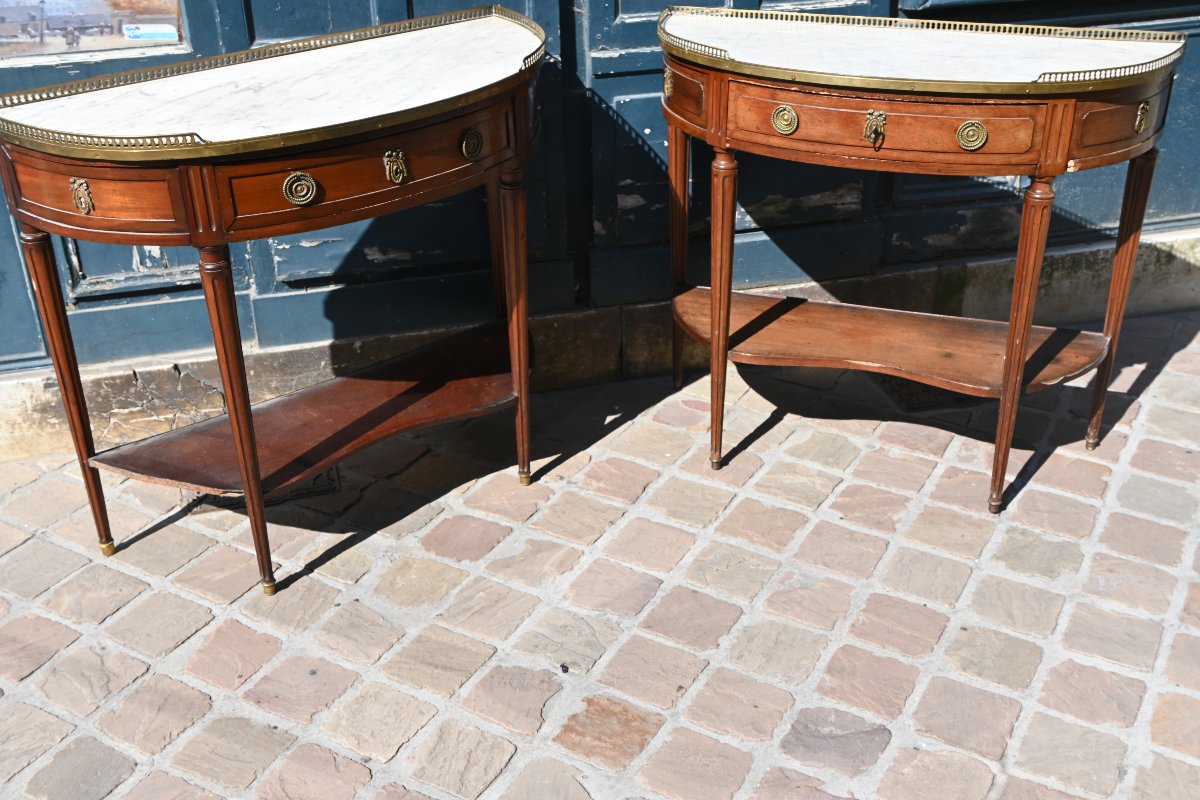 Pair Of Louis XVI Mahogany Console Tables-photo-6