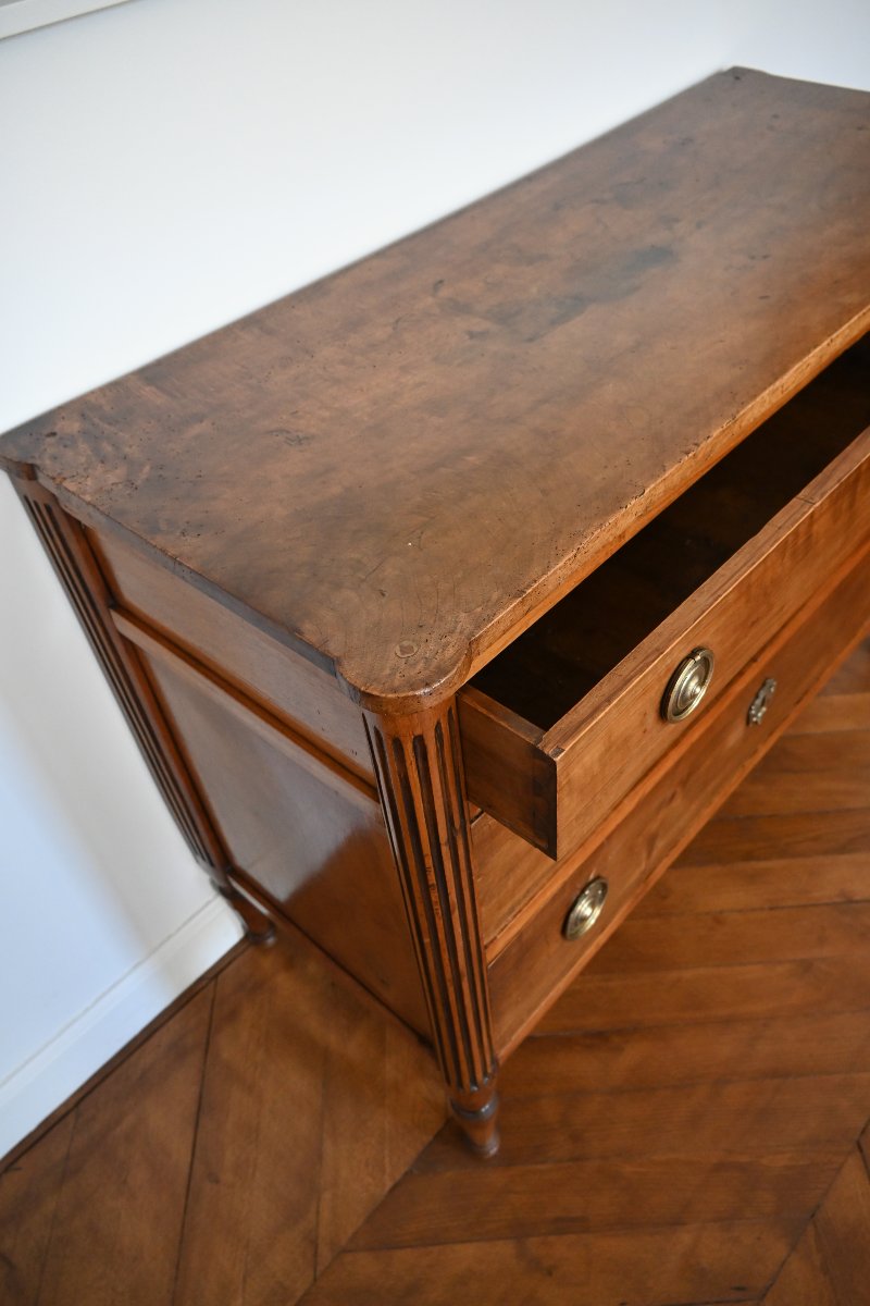 Commode en noyer , plateau bois d époque Louis XVI   fin XVIIII-photo-3