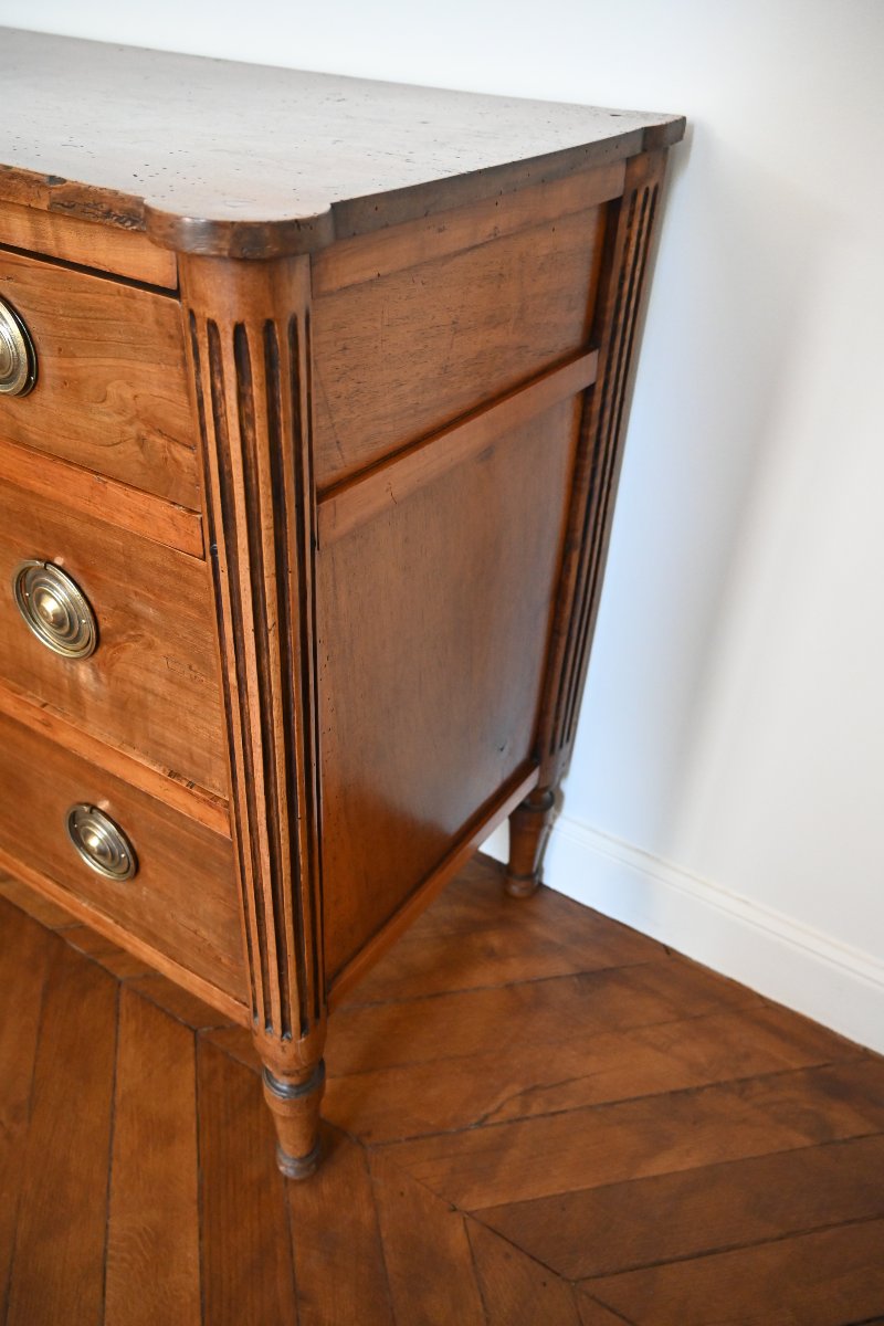 Commode en noyer , plateau bois d époque Louis XVI   fin XVIIII-photo-6