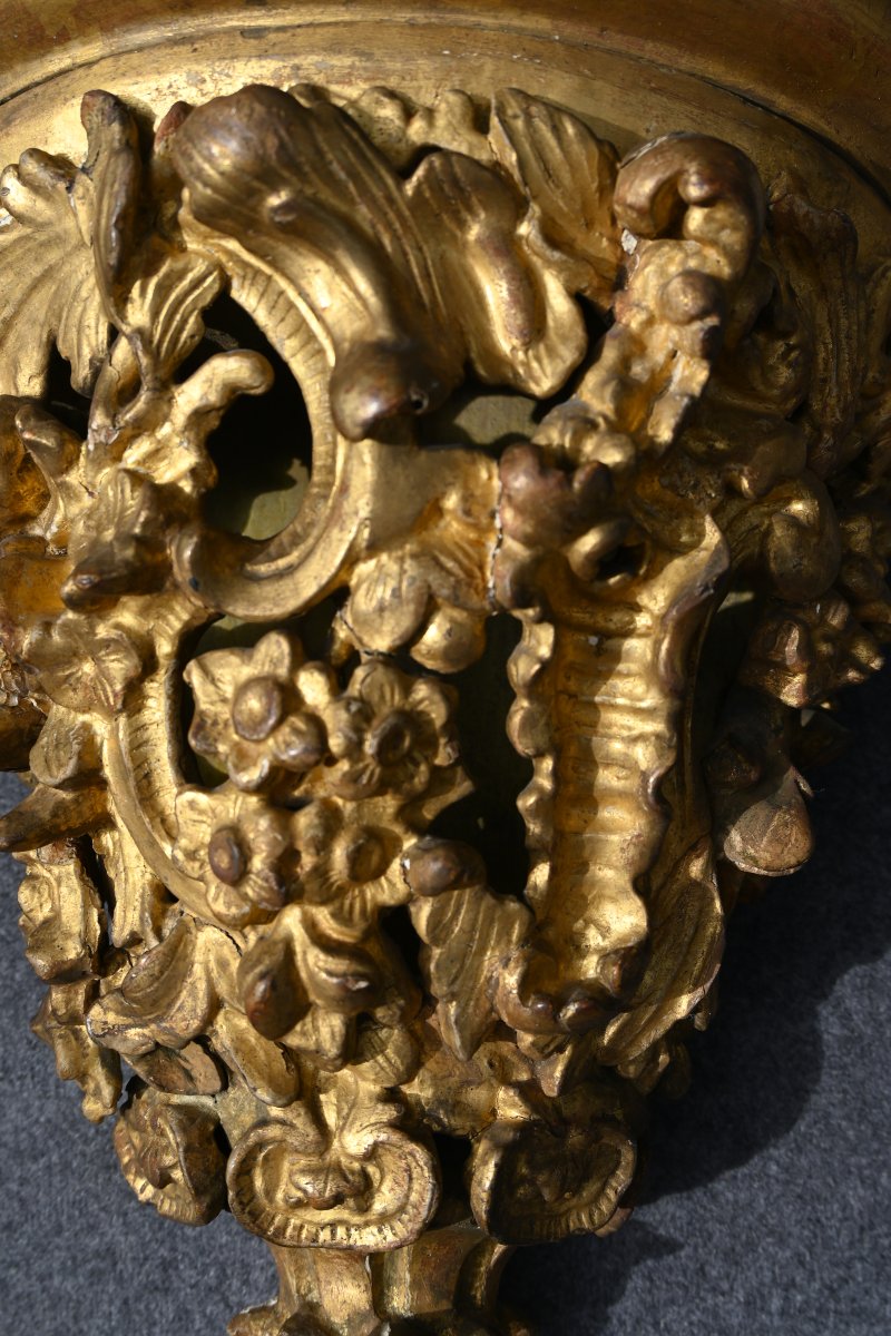 Console d applique en bois sculpté ajouré et doré d époque XVIII-photo-3