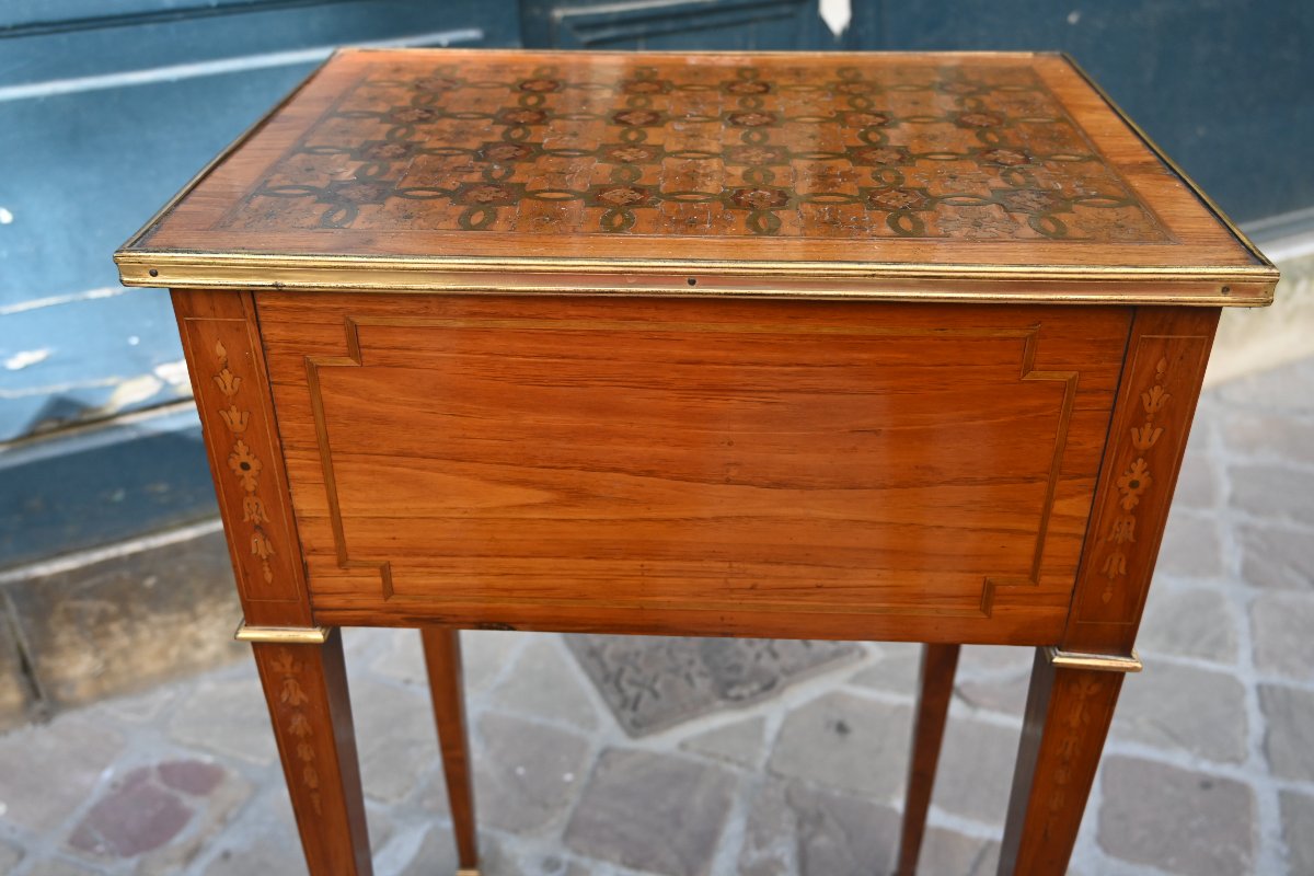 Louis XVI-period Marquetry Coffee Table, Attributed To Dester, Late 18th Century -photo-4