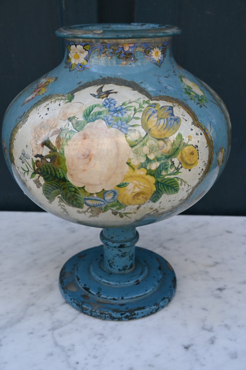 Vase boule sur pied en verre églomisé du XIX