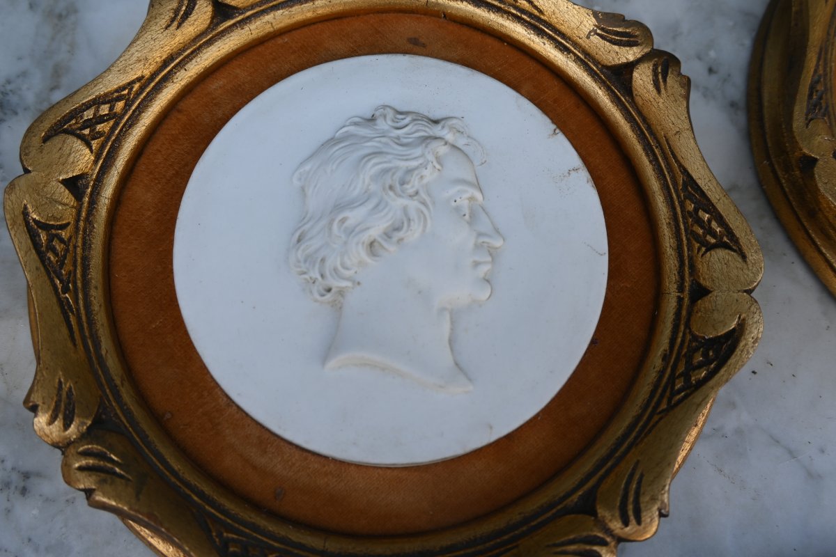 Set Of 11 Bisque Medallions Featuring Portraits Of Composers -photo-3