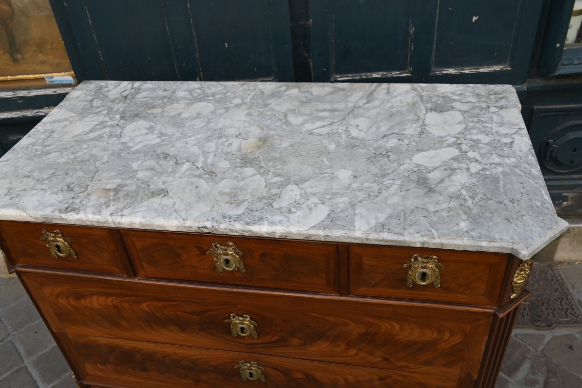 Elégante commode d époque Louis XVI , estampillée-photo-5