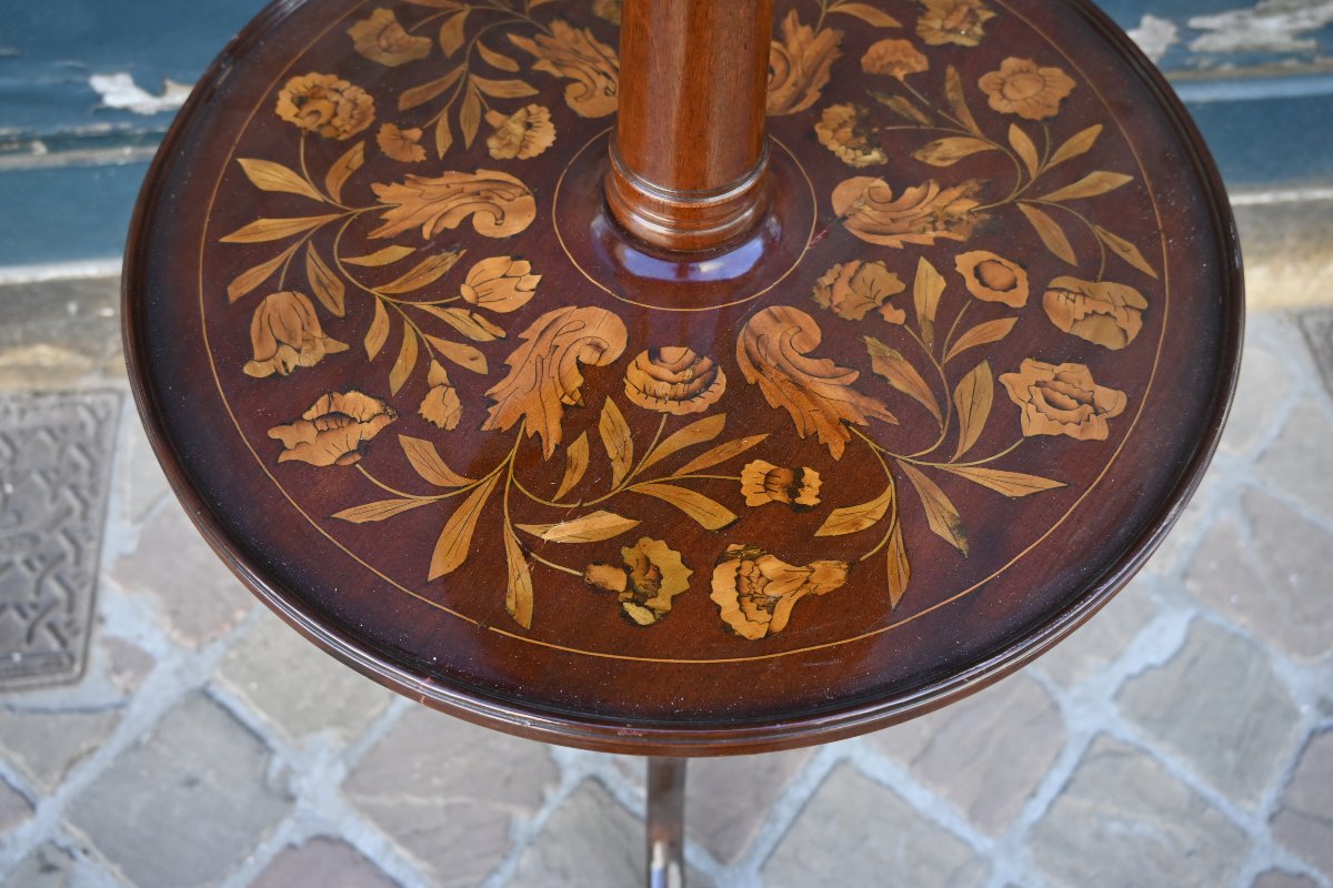 19th-century Dutch Marquetry Sideboard-photo-2