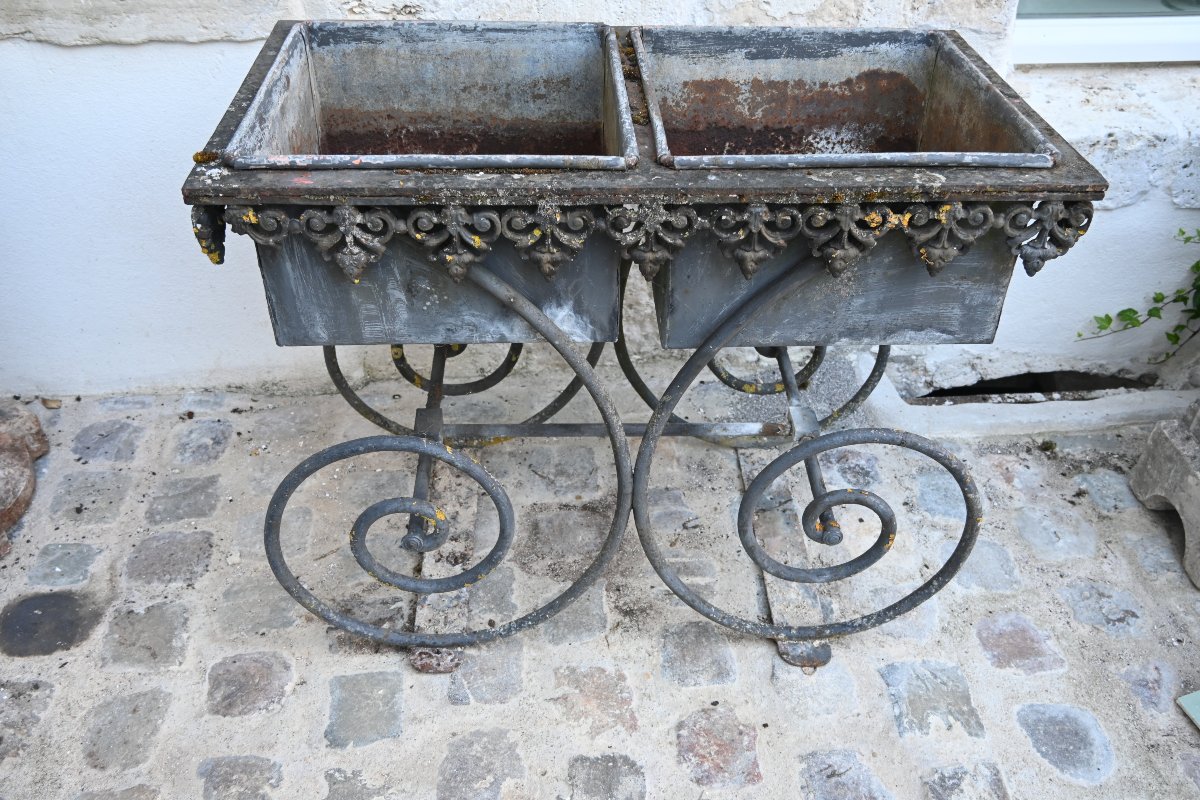 Large Antique Napoleon III-era Planter Made Of Cast Iron, 19th Century-photo-4