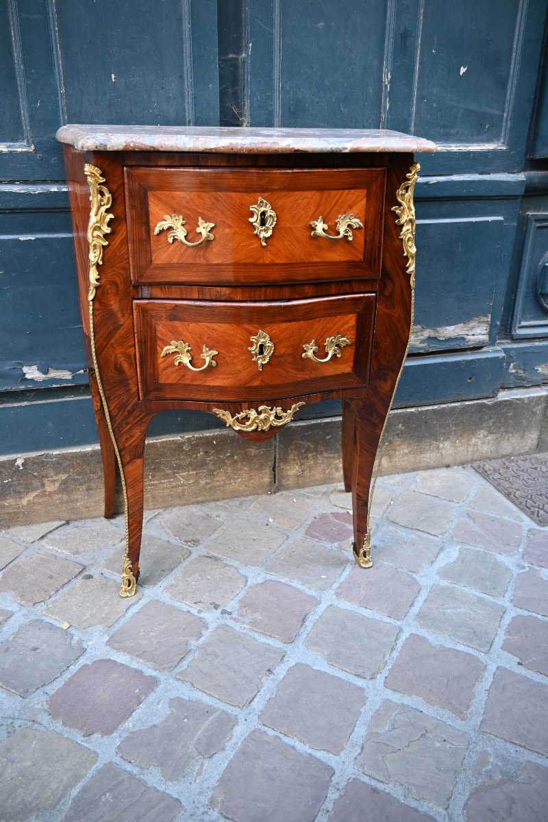 Petite commode d entre deux en placage d époque Louis XV du XVIII-photo-2