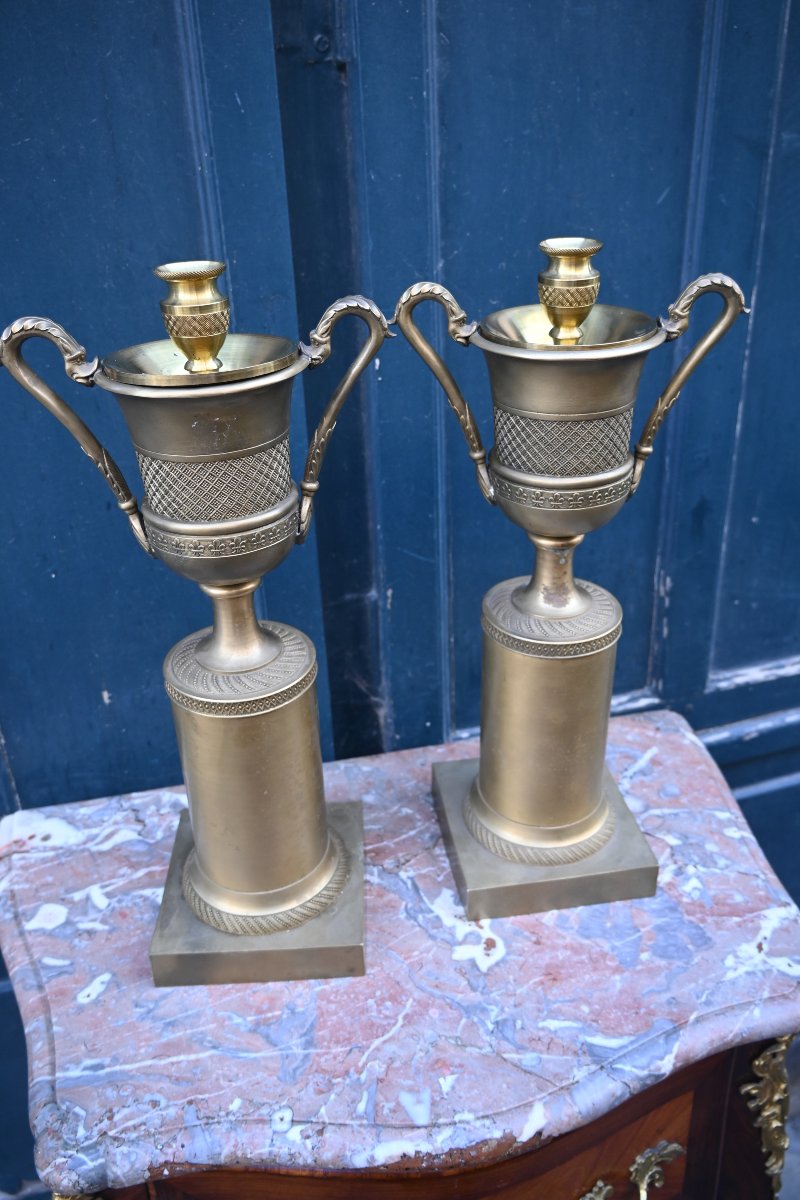 Paire de grandes cassolettes en bronze de style Empire-photo-3
