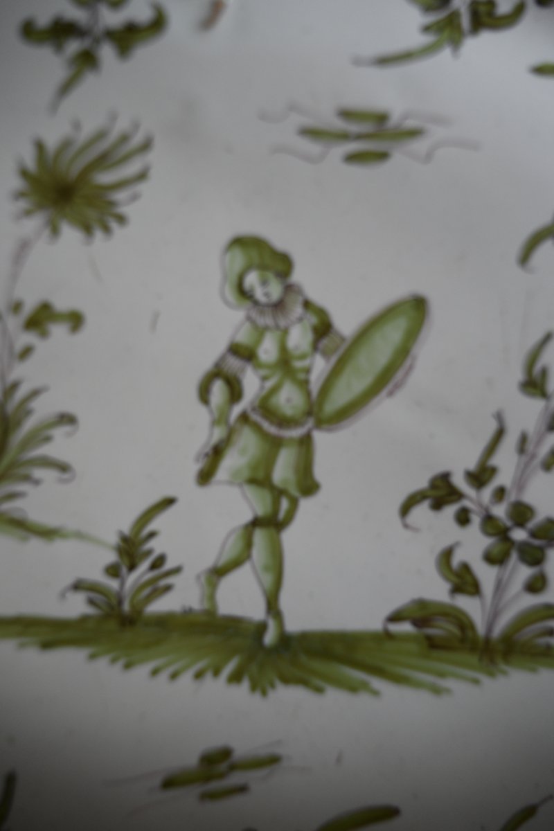 18th-century Green Moustiers Dish-photo-2