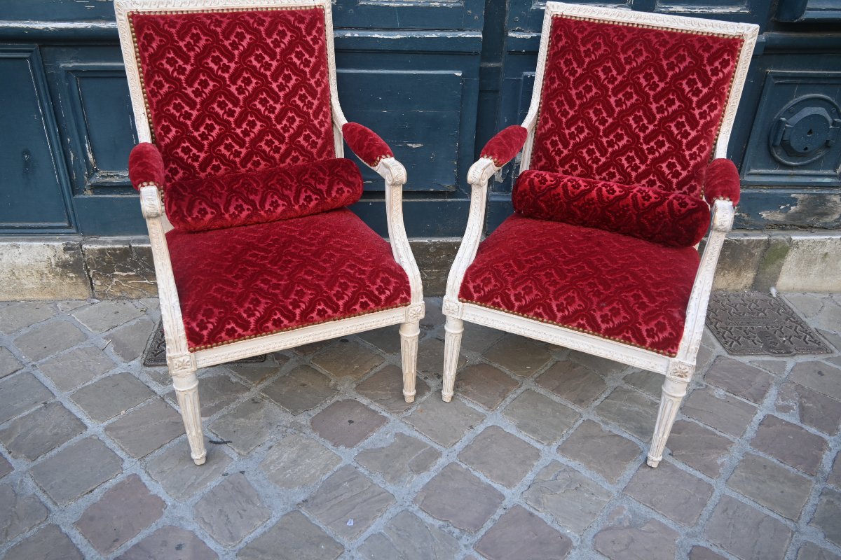 Rare paire de fauteuils coin de feu d époque Louis XVI estampillés de Dupain-photo-3