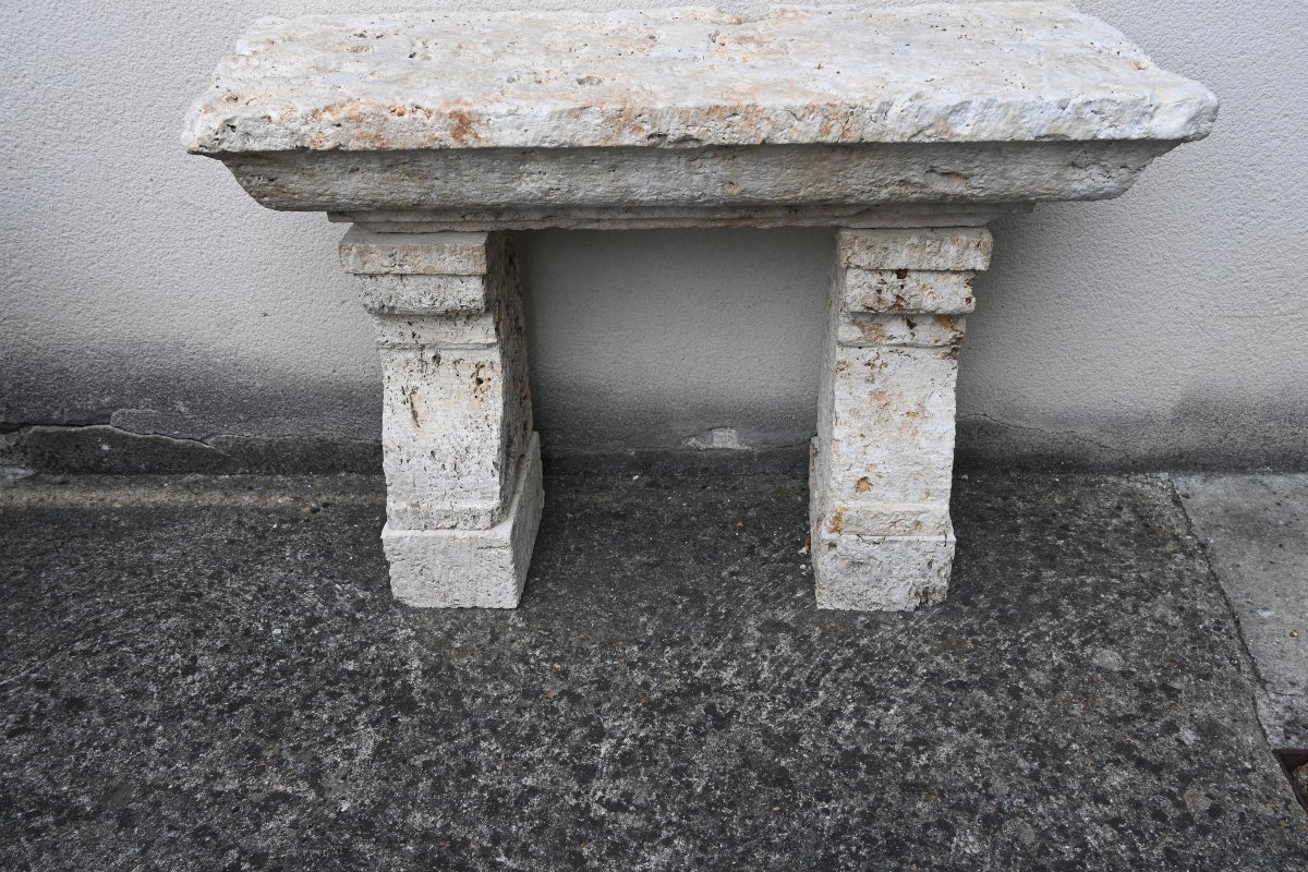 Console en pierre de Berchères recomposée d éléments anciens