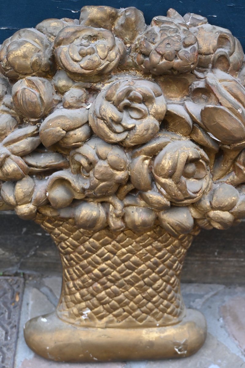Paire de grands bouquets et paniers en bois sculpté et doré d époque Directoire fin XVIII-photo-4