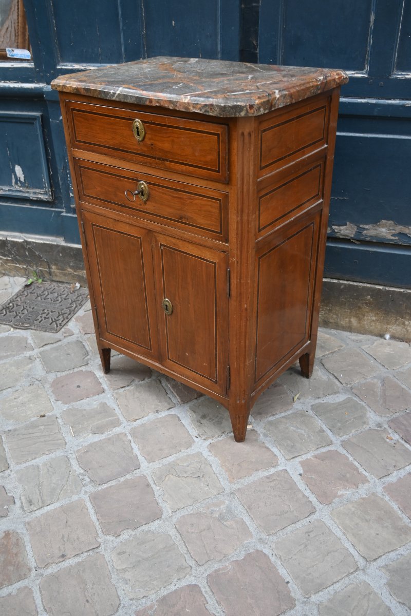 Petit meuble d entre deux d époque Directoire fin XVIII