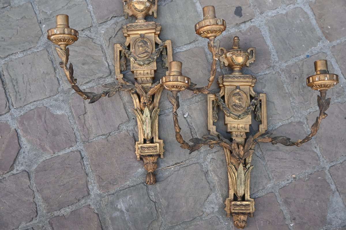 Belle paire d appliques en bois sculpté et doré d epoque Directoire fin XVIII -photo-2