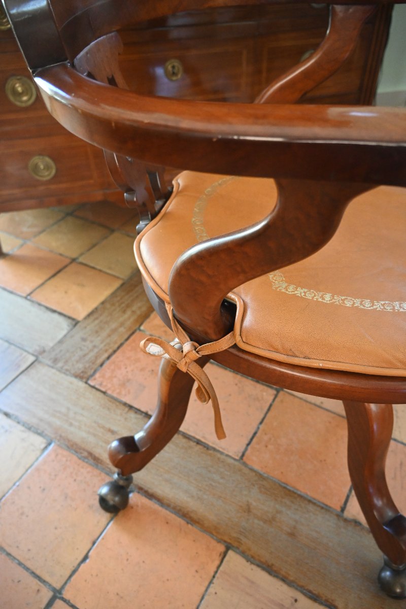 Beau fauteuil de bureau en acajou du XIX  américain-photo-4