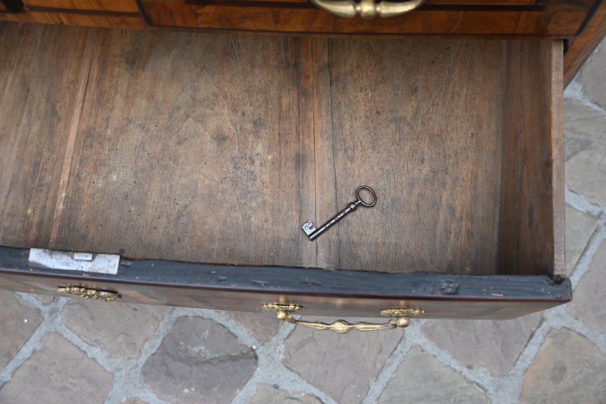 Hache , petite commode , d époque Louis XIV début XVIII-photo-6