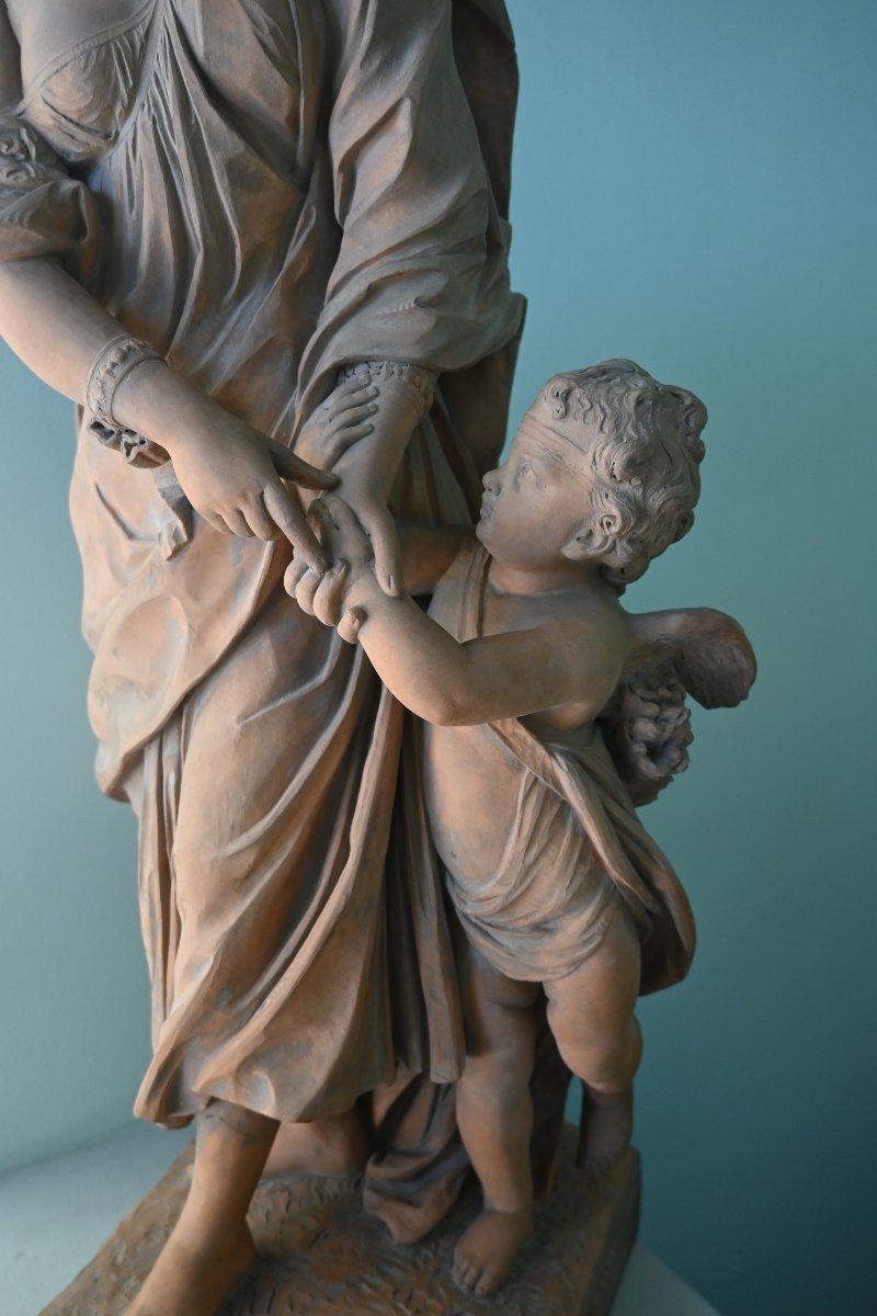 Grande terre cuite jeune femme et l Amour -photo-4