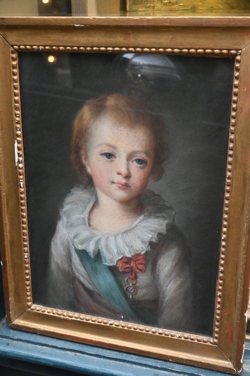 Rare pastel  XVIII, de Louis Joseph de France , dauphin de France , suiveur de Vigée Lebrun-photo-3