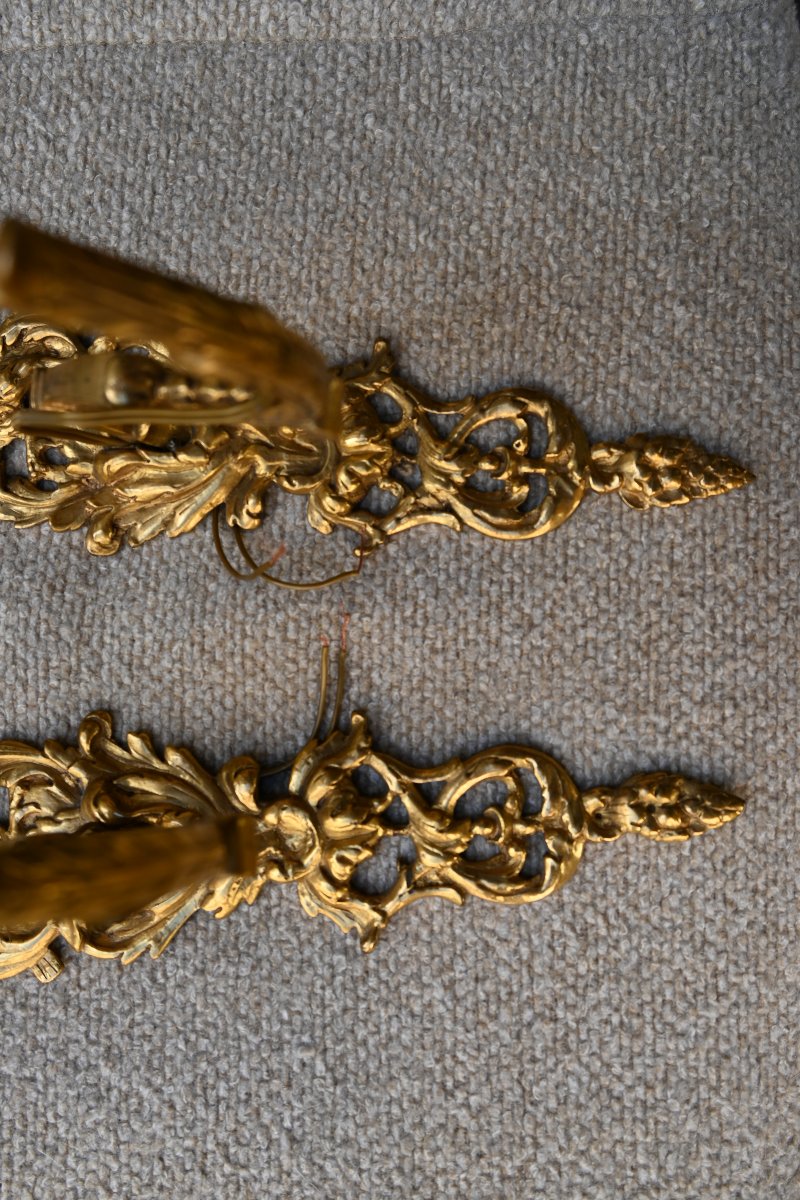 Paire d appliques à un bras de lumière de style Regence-photo-4