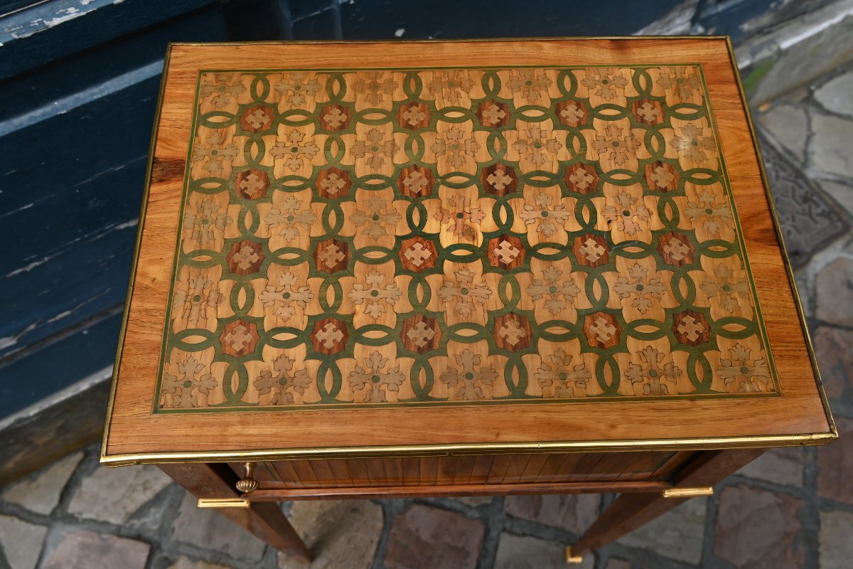 Louis XVI-era Coffee Table Attributed To Dester -photo-2