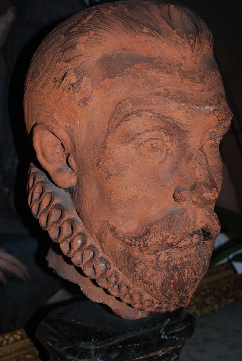 Buste En Terre Cuite XVII, Problablemen L Amiral De Coligny