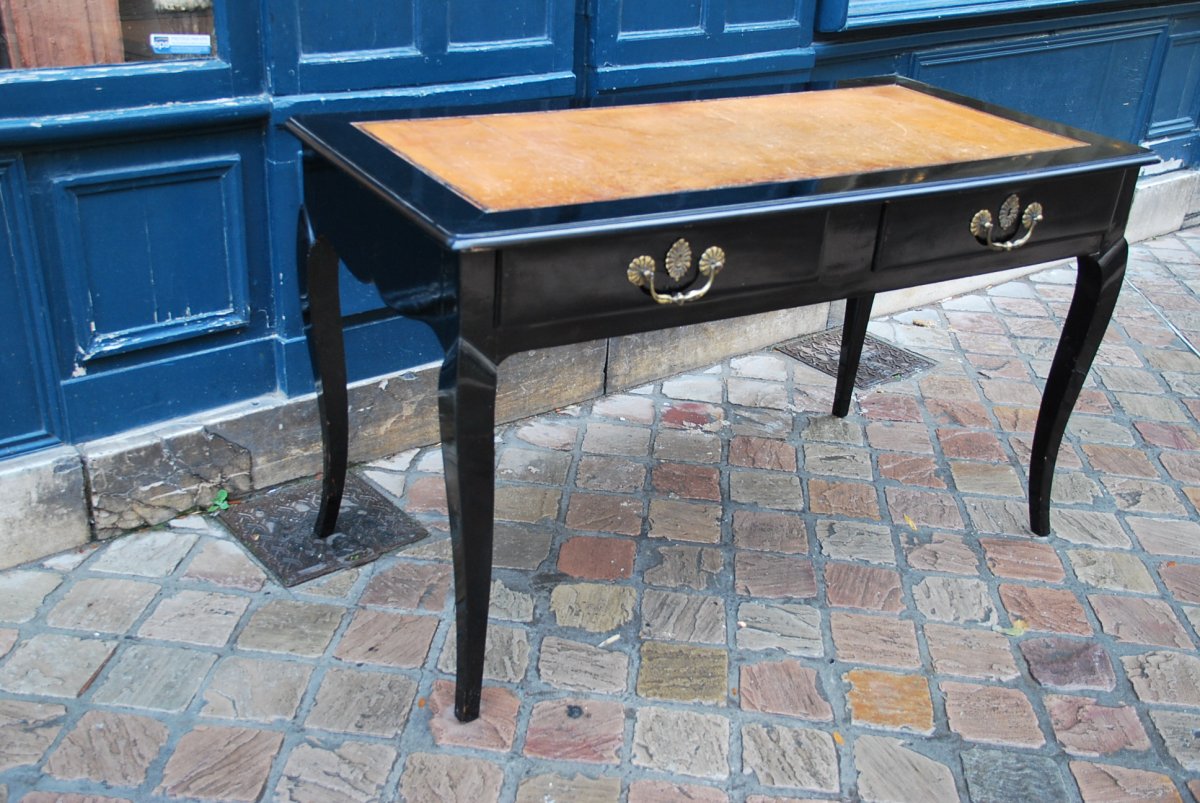 Office Flat In Black Pearse D Louis XV-photo-1