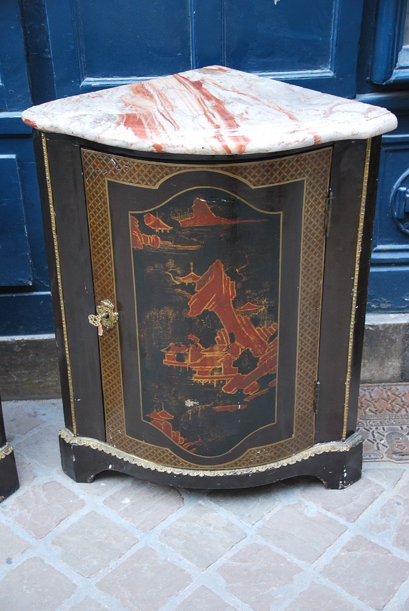 Paire Of XVIII French Encoignures-photo-3