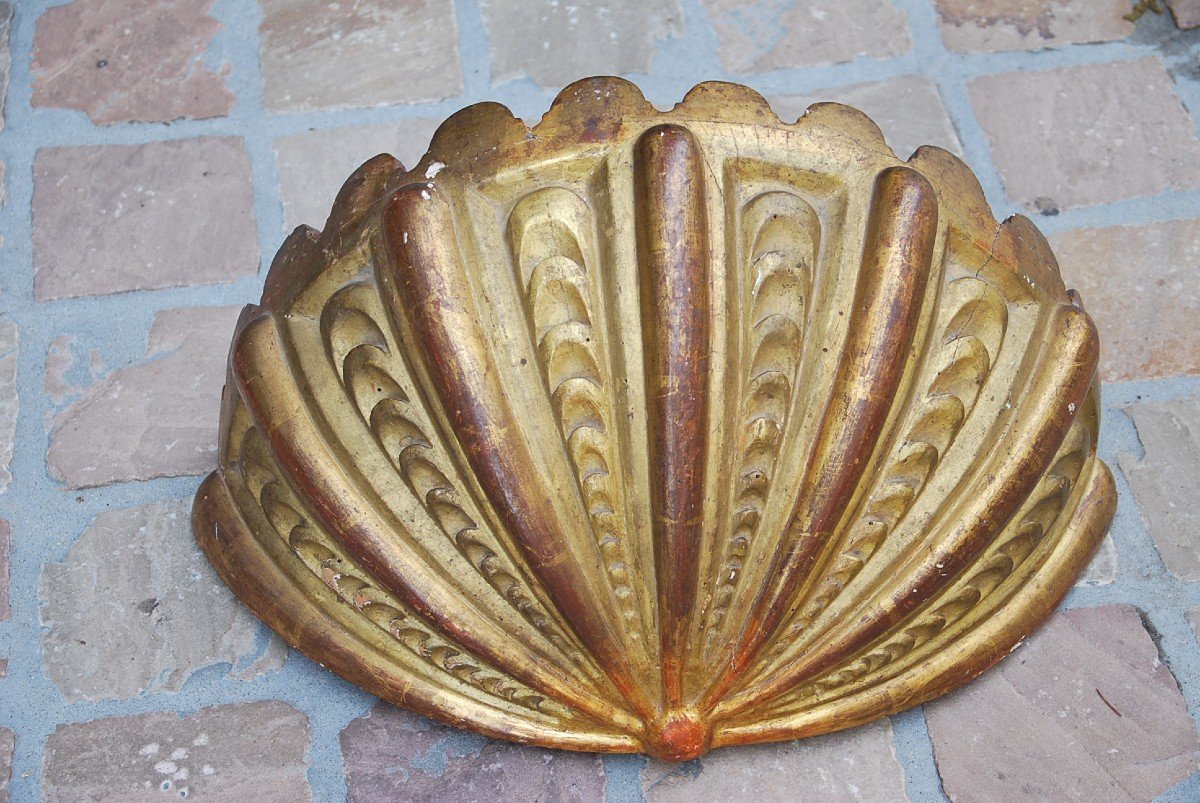 Important Wall Lamp In Golden Wood In The Shape Of A Conch-photo-2