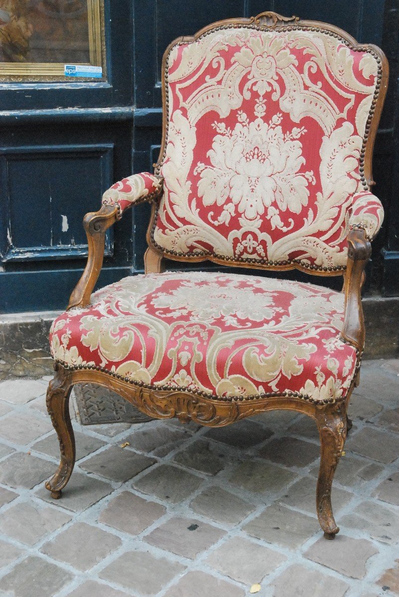 Pair Of Large Armchairs In The Queen D Regence XVIII Period-photo-1