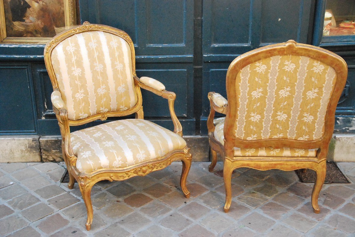 Paire De Fauteuils à Chassis En Bois Doré D époque Louis XV-photo-2