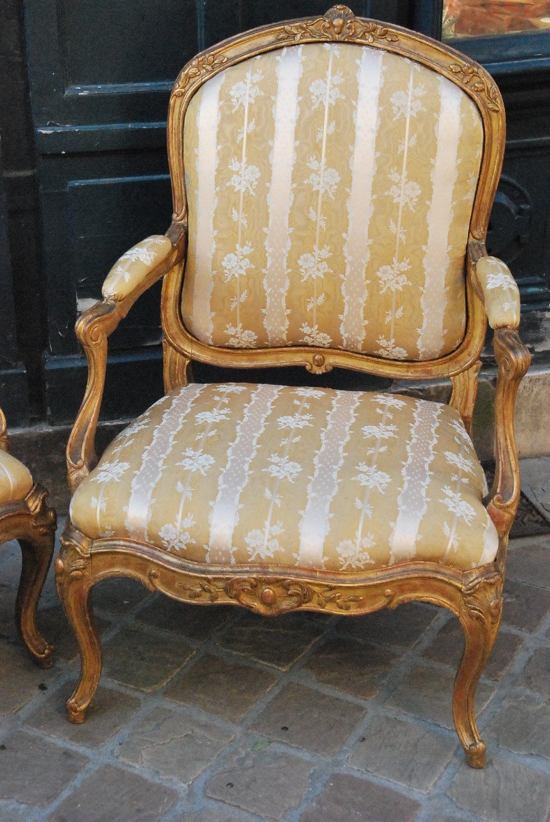 Paire De Fauteuils à Chassis En Bois Doré D époque Louis XV-photo-5