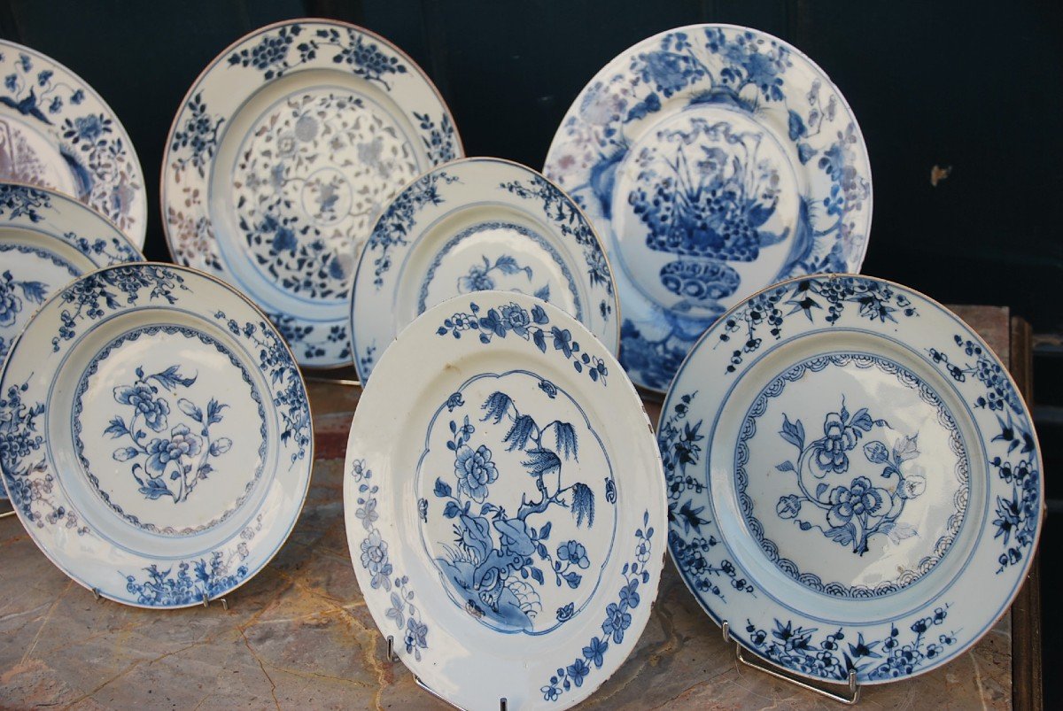 Set Of Two Dishes And Several Blue White XVIIIi Plates-photo-3