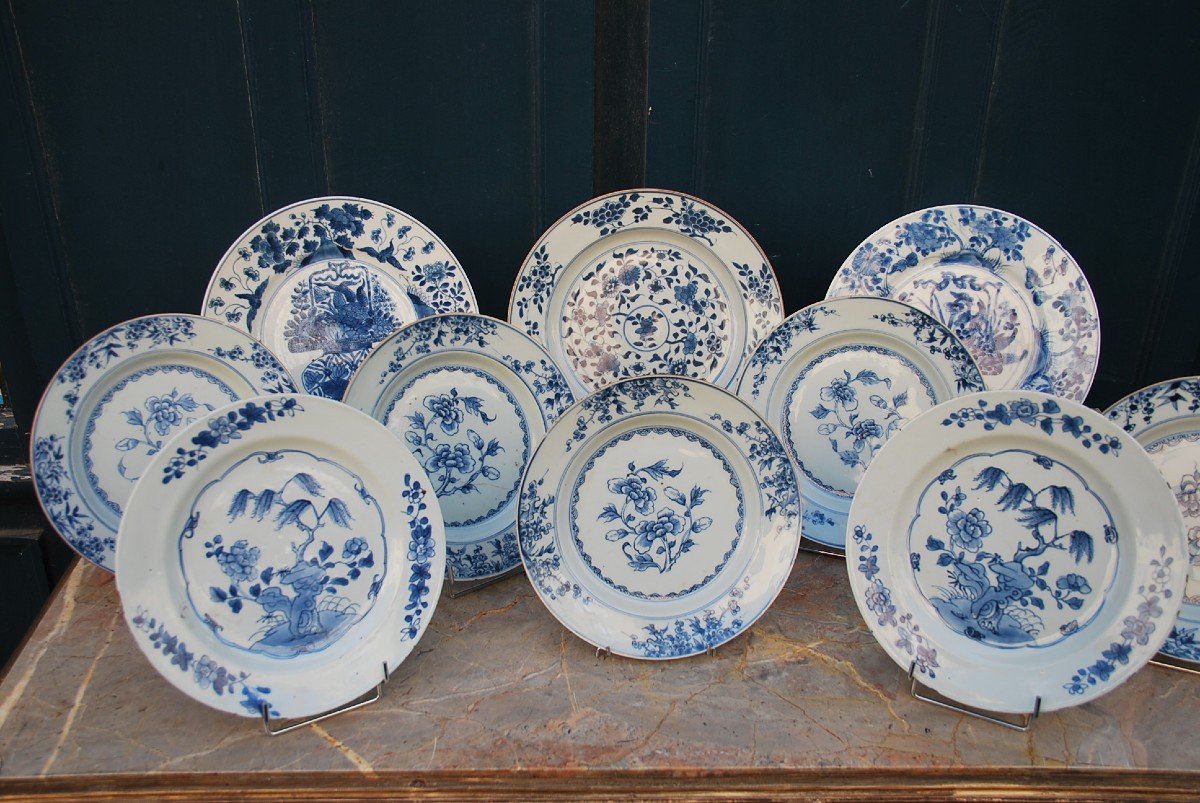 Set Of Two Dishes And Several Blue White XVIIIi Plates-photo-3