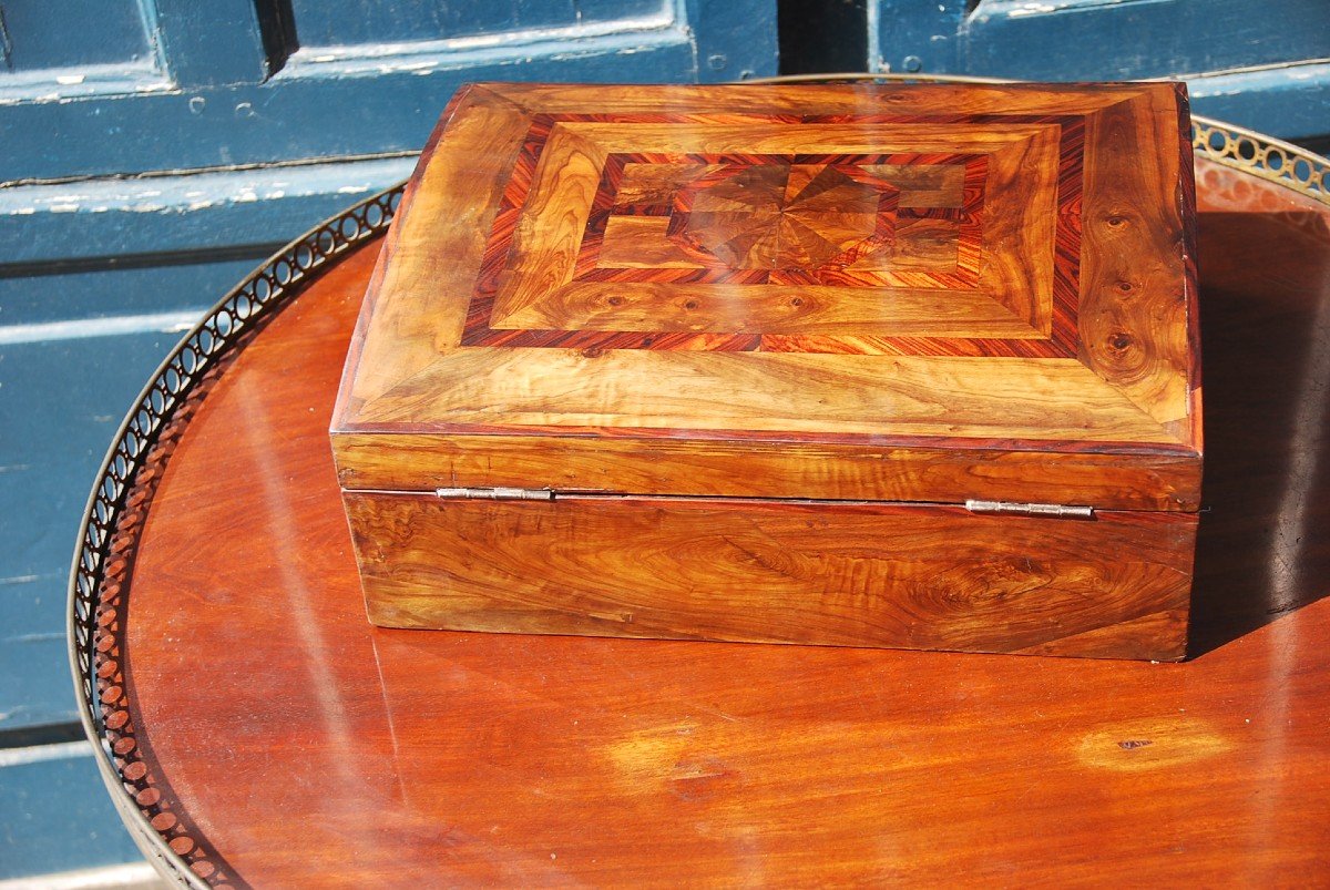 Coffret En Bois De Placage D époque Louis XIV-photo-2