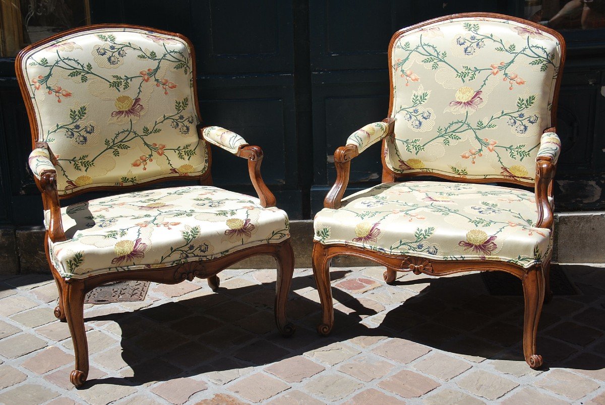 Suite  De Deux Fauteuils à La Reine Et Deux Chauffeuses D époque Louis XV-photo-4