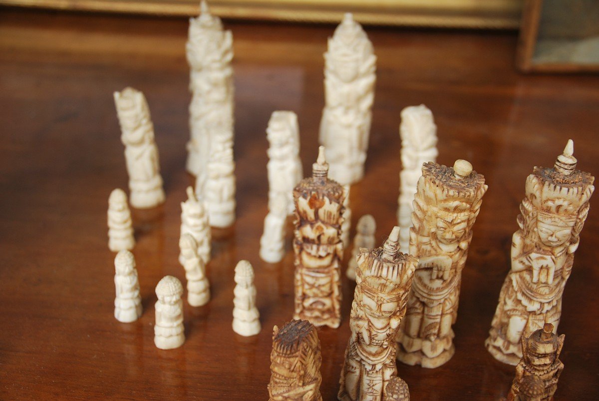 Bone Chess Sets, Asian Work-photo-3