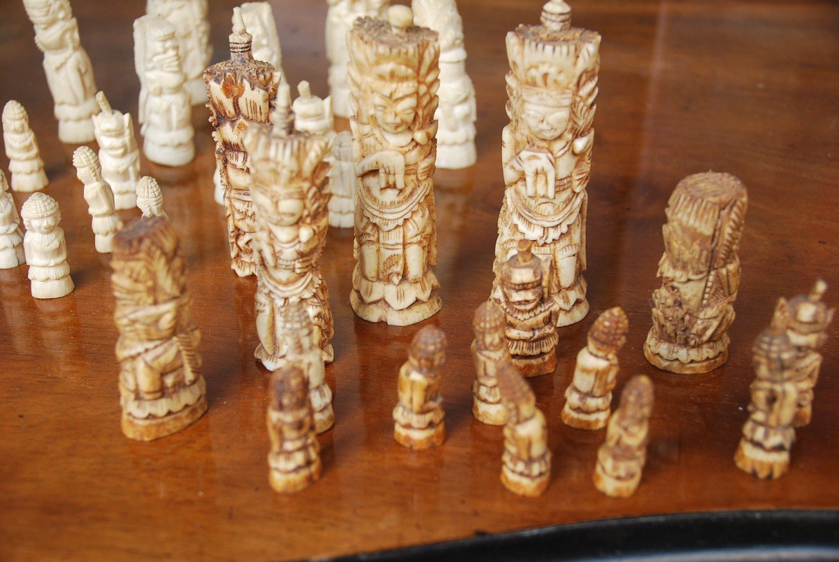 Bone Chess Sets, Asian Work