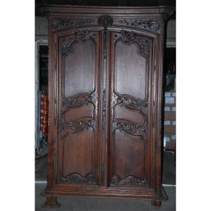 Important Chateau Wardrobe In Oak XVIII