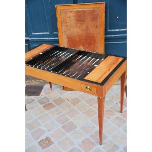 Tric Trac In Blond Mahogany D Louis XVI Period