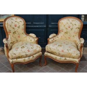 Two Shepherdesses D Louis XV Period Stamped Brizard XVIII