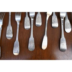 Suite Of 6 18th Century Coat Of Arms Cutlery 