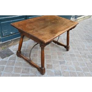 Spanish Walnut Table, Late 17th Century, Early 18th Century