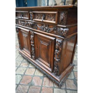 Premiere-Image-1666023